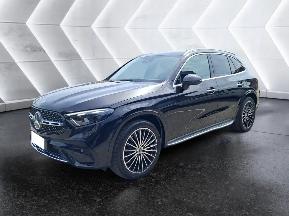 Mercedes-Benz GLC usata a Salerno