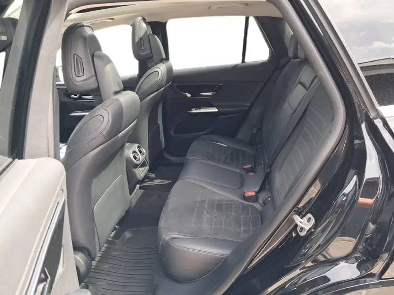 Mercedes-Benz GLC usata a Salerno (11)