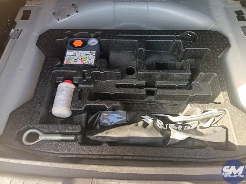 Suzuki Vitara usata a Siena (20)