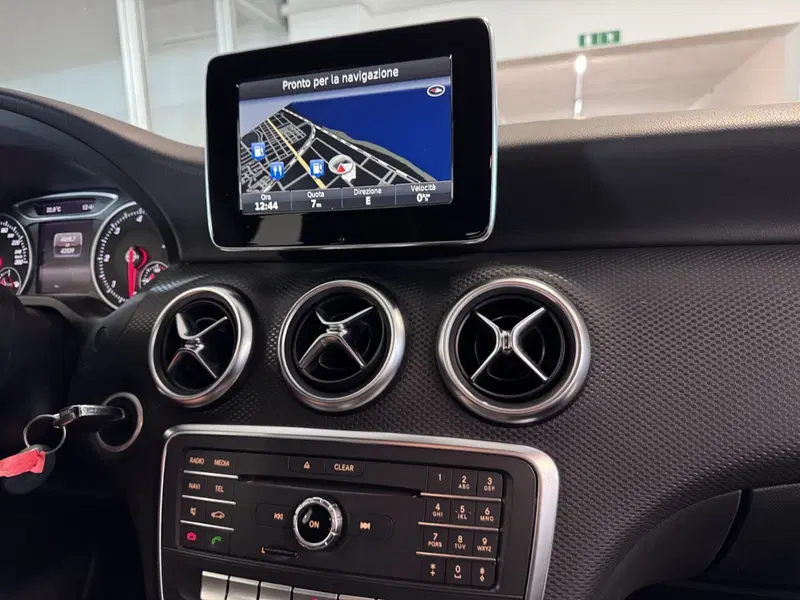 Mercedes-Benz Classe A usata a Messina (12)