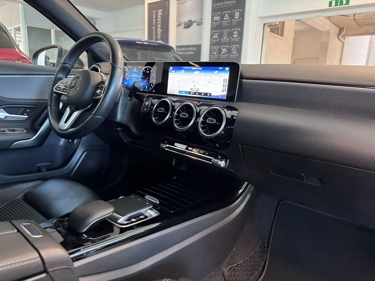 Mercedes-Benz Classe A usata a Messina (9)