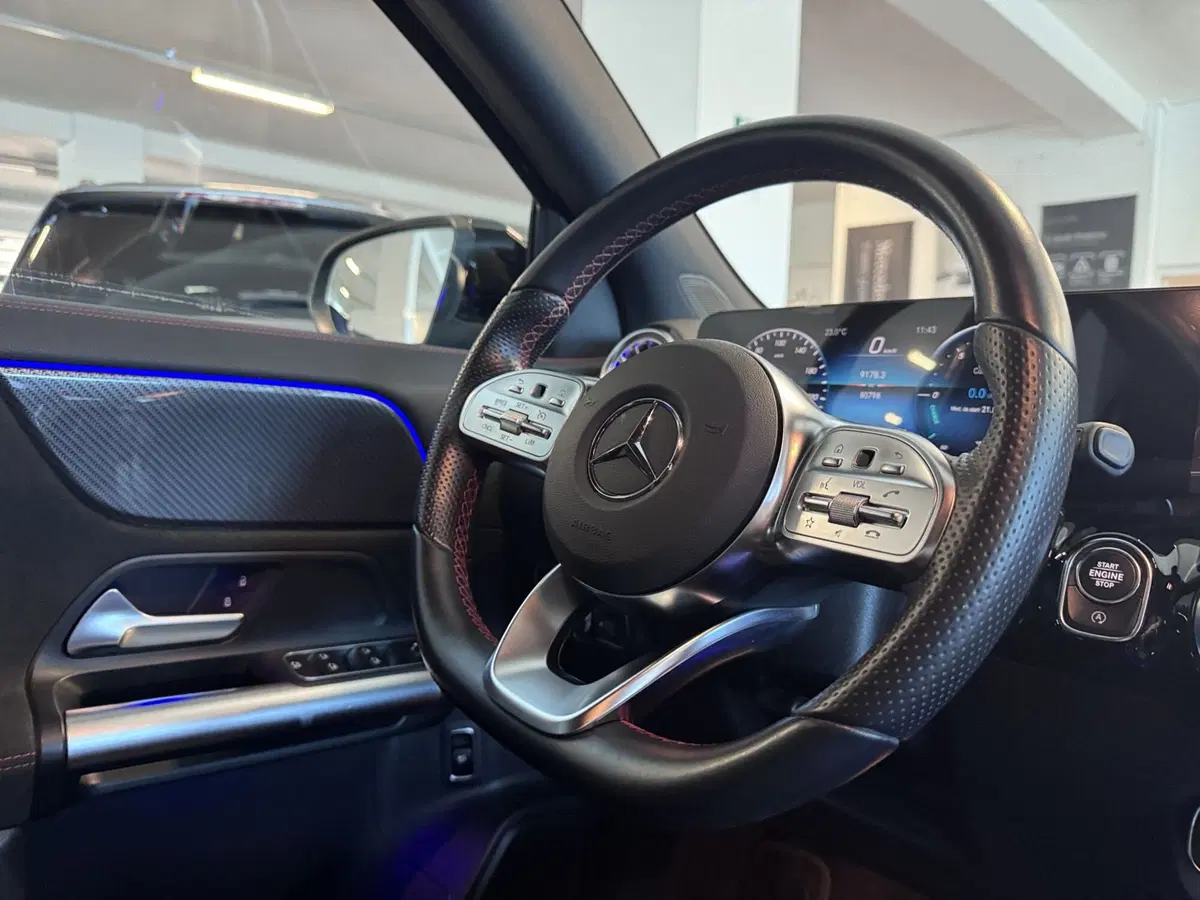 Mercedes-Benz GLA SUV usata a Messina (14)