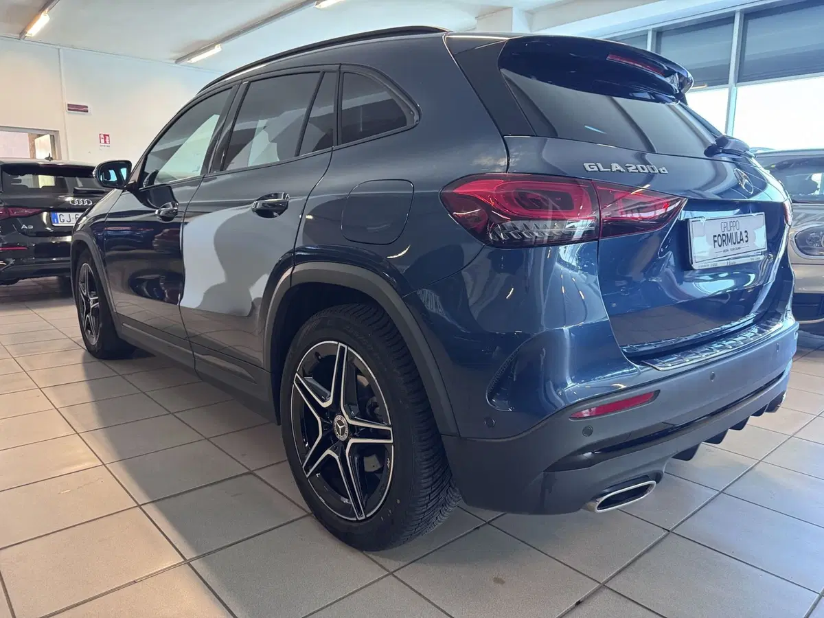 Mercedes-Benz GLA SUV usata a Messina (4)