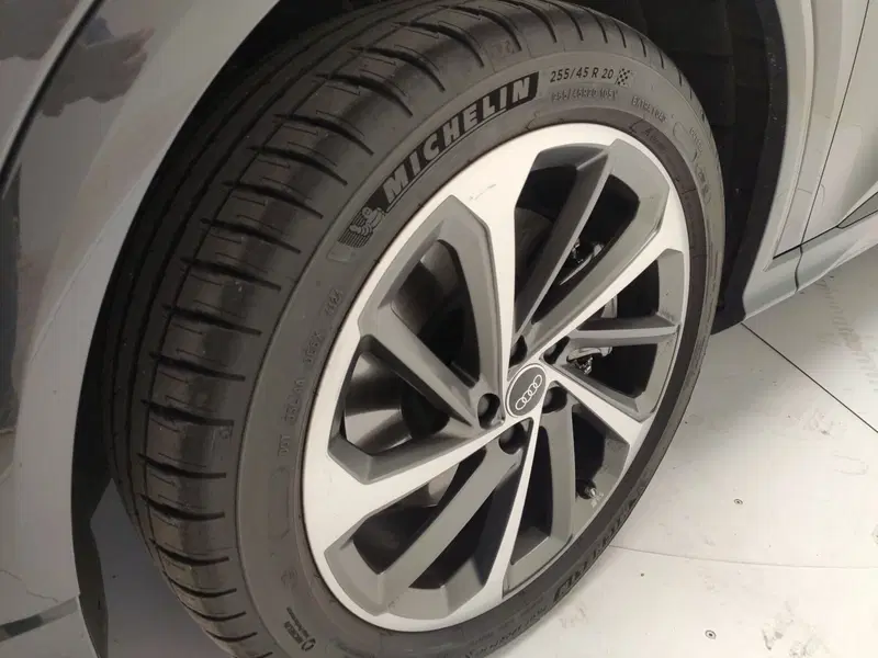 Audi Q5 usata a Avellino (9)