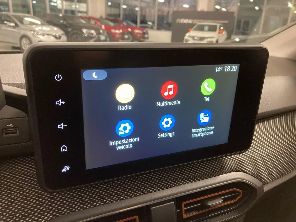 Dacia Sandero usata a Brescia (15)