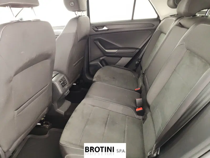 Volkswagen T-Roc usata a Massa-Carrara (10)