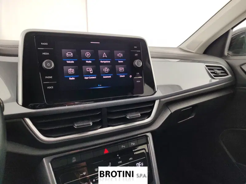 Volkswagen T-Roc usata a Massa-Carrara (14)