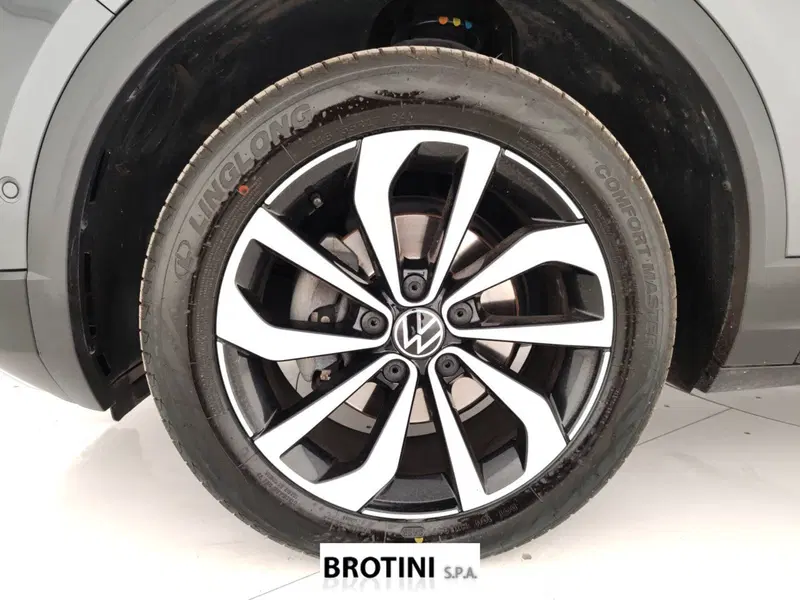 Volkswagen T-Roc usata a Massa-Carrara (6)