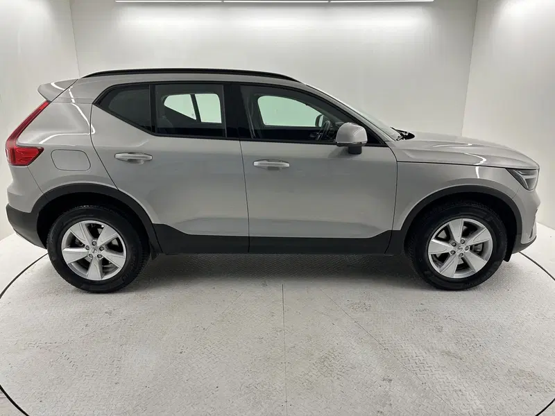 Volvo XC40 usata a Bergamo (6)