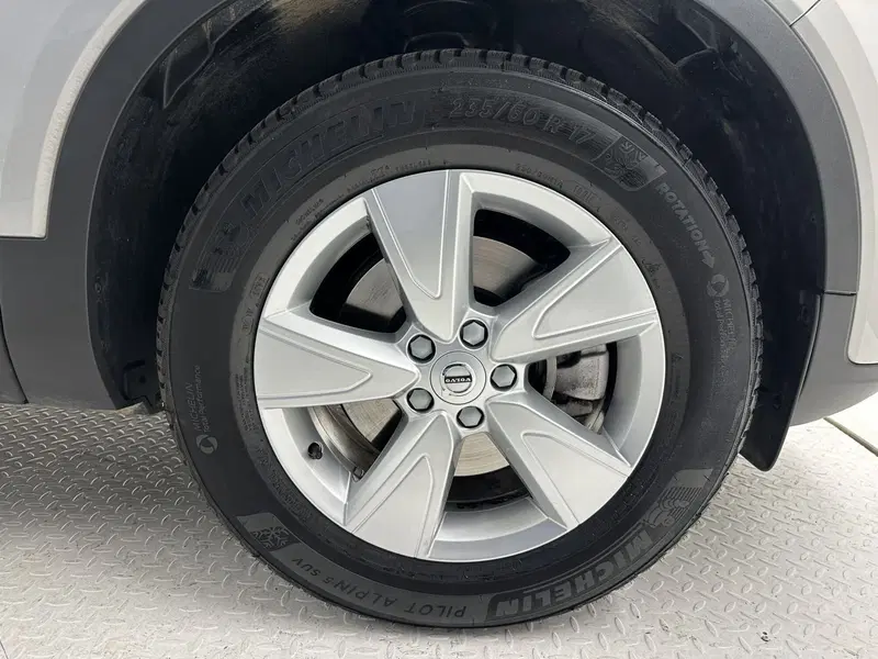 Volvo XC40 usata a Bergamo (9)