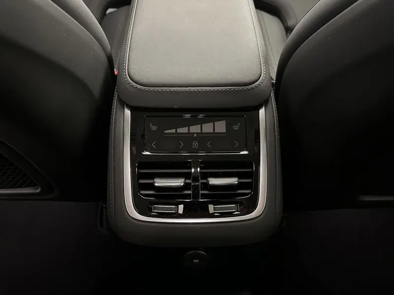 Volvo XC90 usata a Bergamo (14)