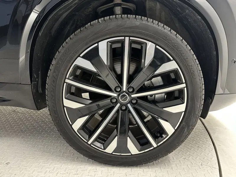 Volvo XC90 usata a Bergamo (9)