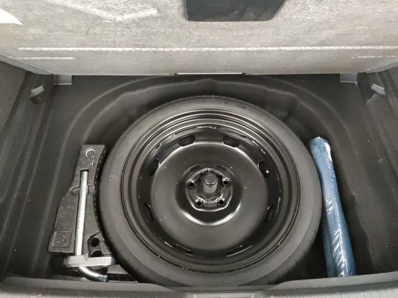 Volkswagen Golf usata a Napoli (16)