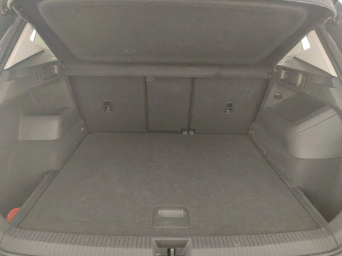 Volkswagen Tiguan usata a Napoli (11)