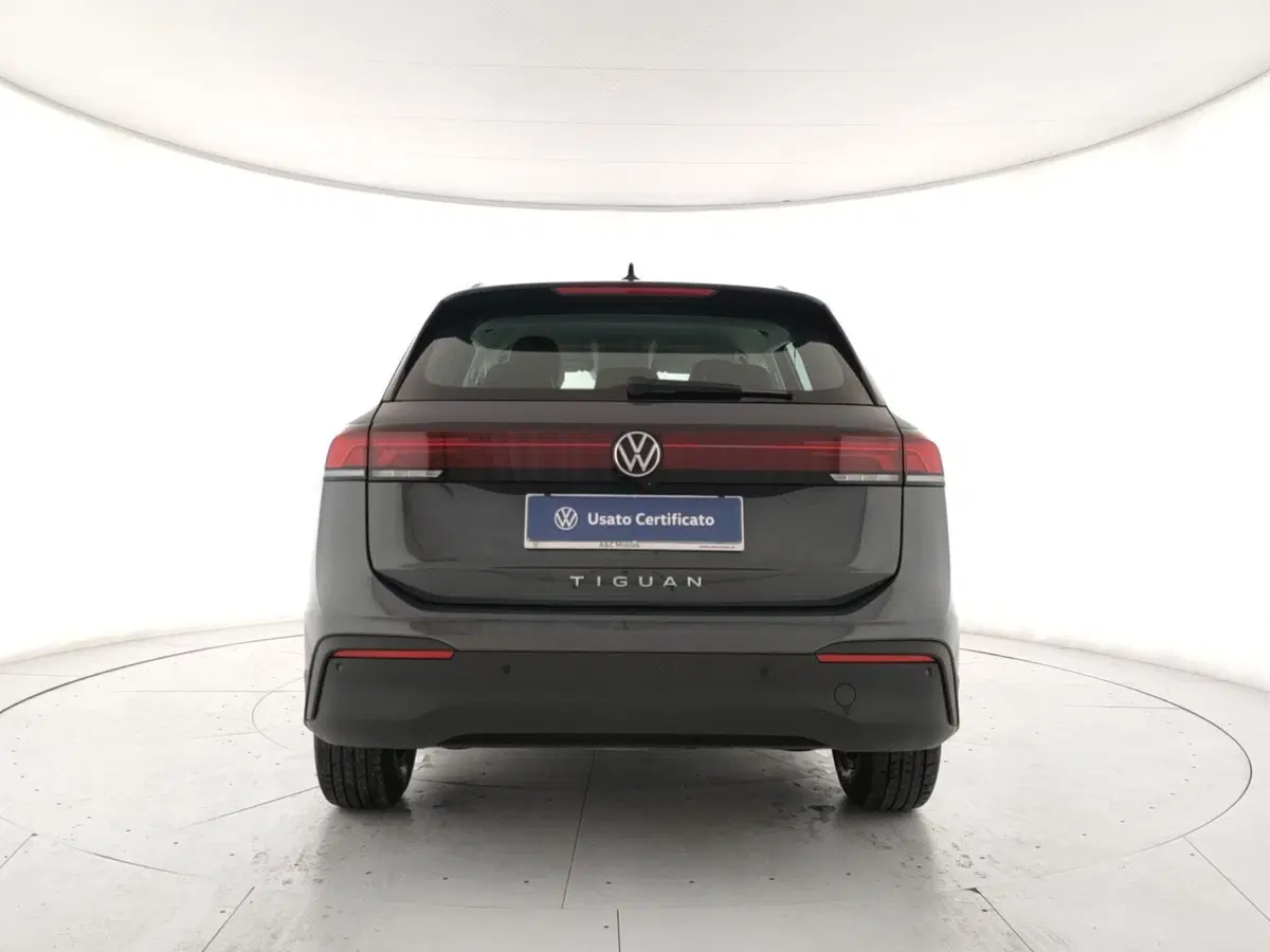 Volkswagen Tiguan usata a Napoli (5)