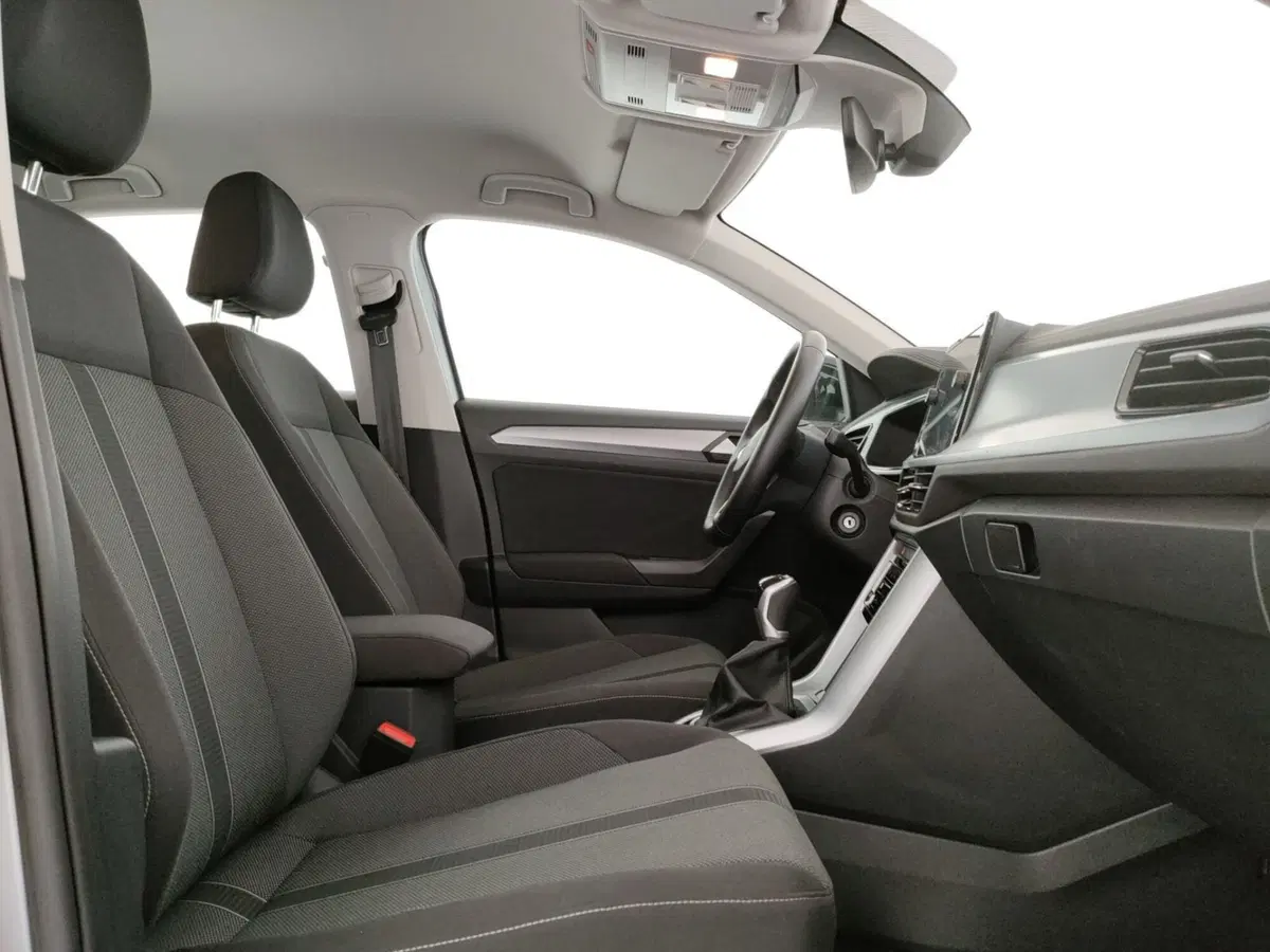 Volkswagen T-Roc usata a Napoli (7)