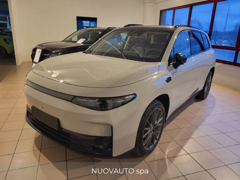 Leapmotor C10 nuova a Arezzo