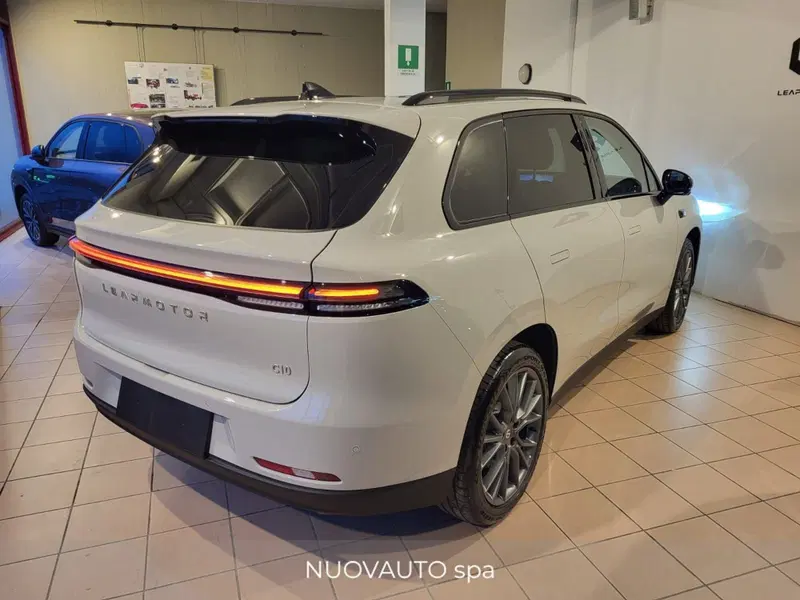 Leapmotor C10 nuova a Arezzo (3)