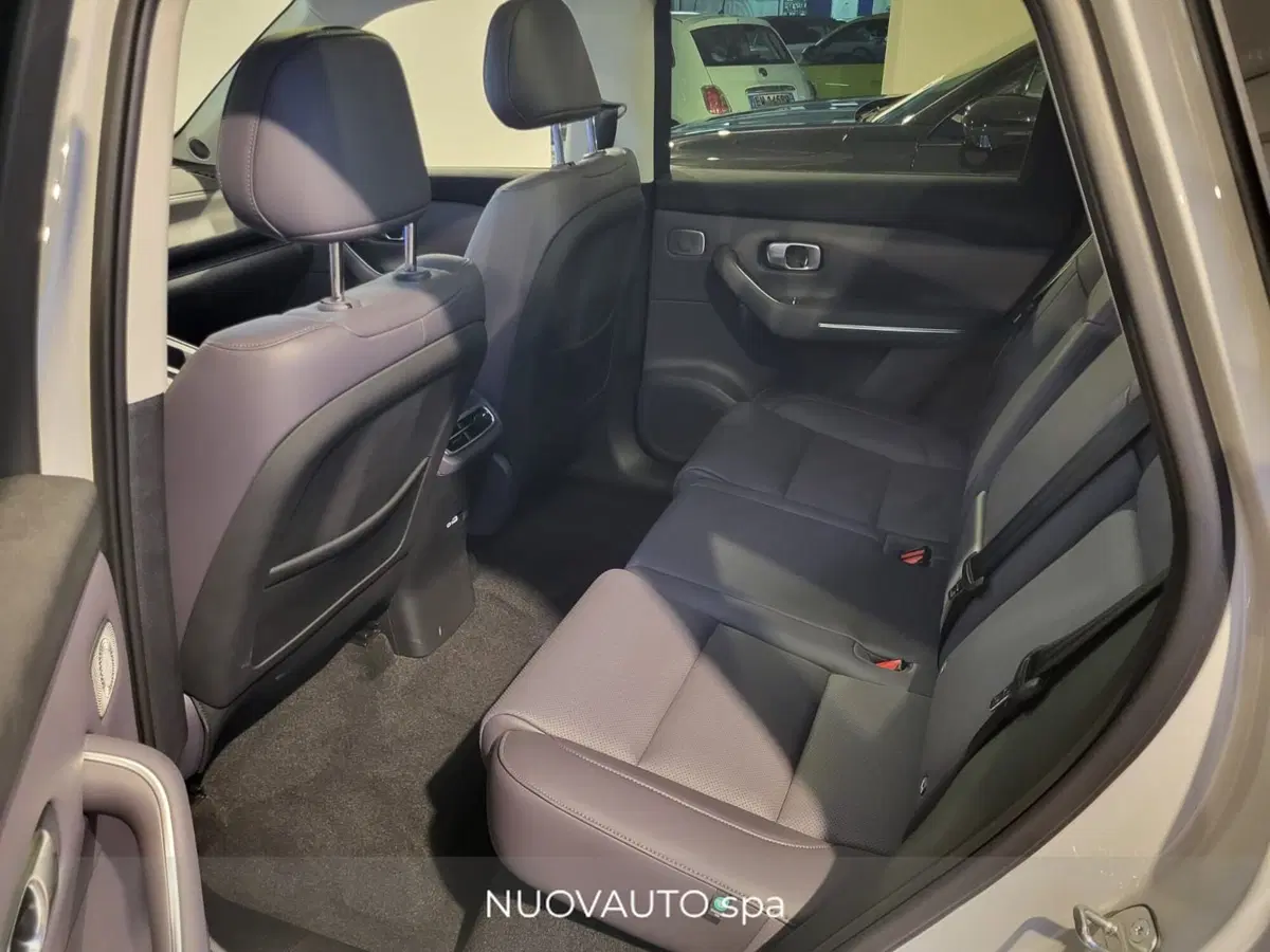 Leapmotor C10 nuova a Arezzo (5)
