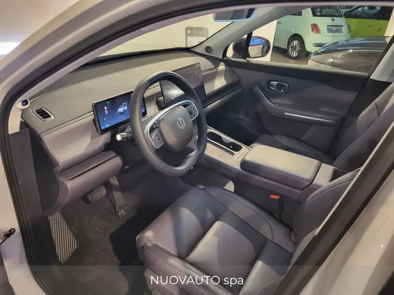 Leapmotor C10 nuova a Arezzo (6)