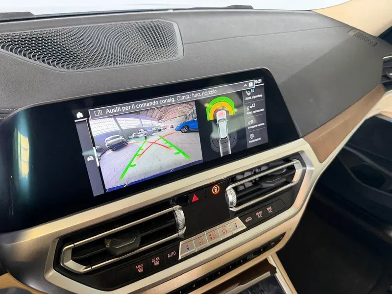 BMW Serie 3 Touring usata a Monza e Brianza (10)