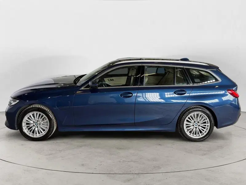 BMW Serie 3 Touring usata a Monza e Brianza (3)