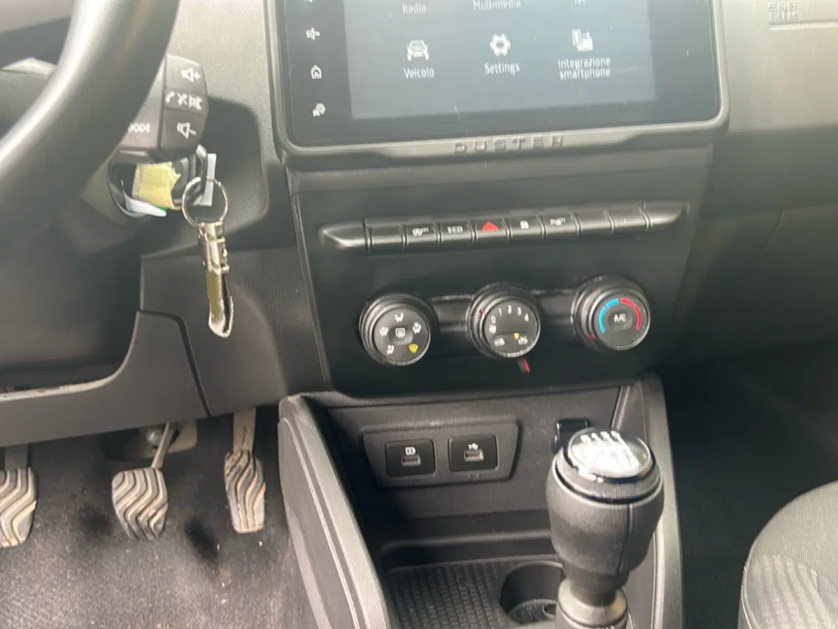 Dacia Duster usata a Frosinone (17)