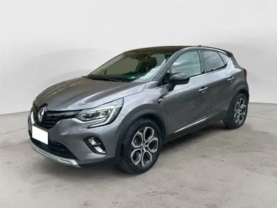 Renault Captur TCe 100 CV GPL FAP Intens del 2023 usata a Colleferro