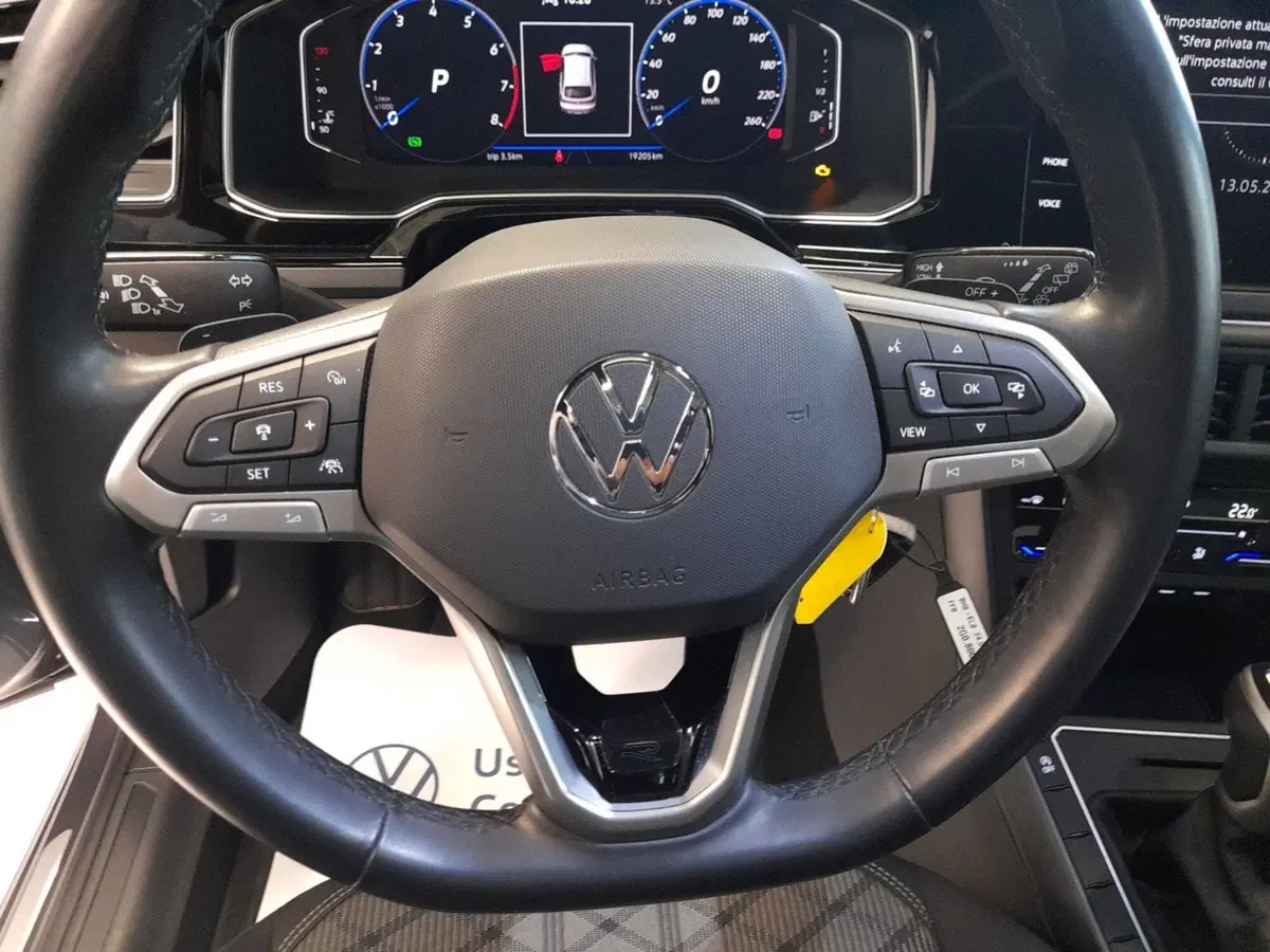Volkswagen Taigo usata a Bologna (11)