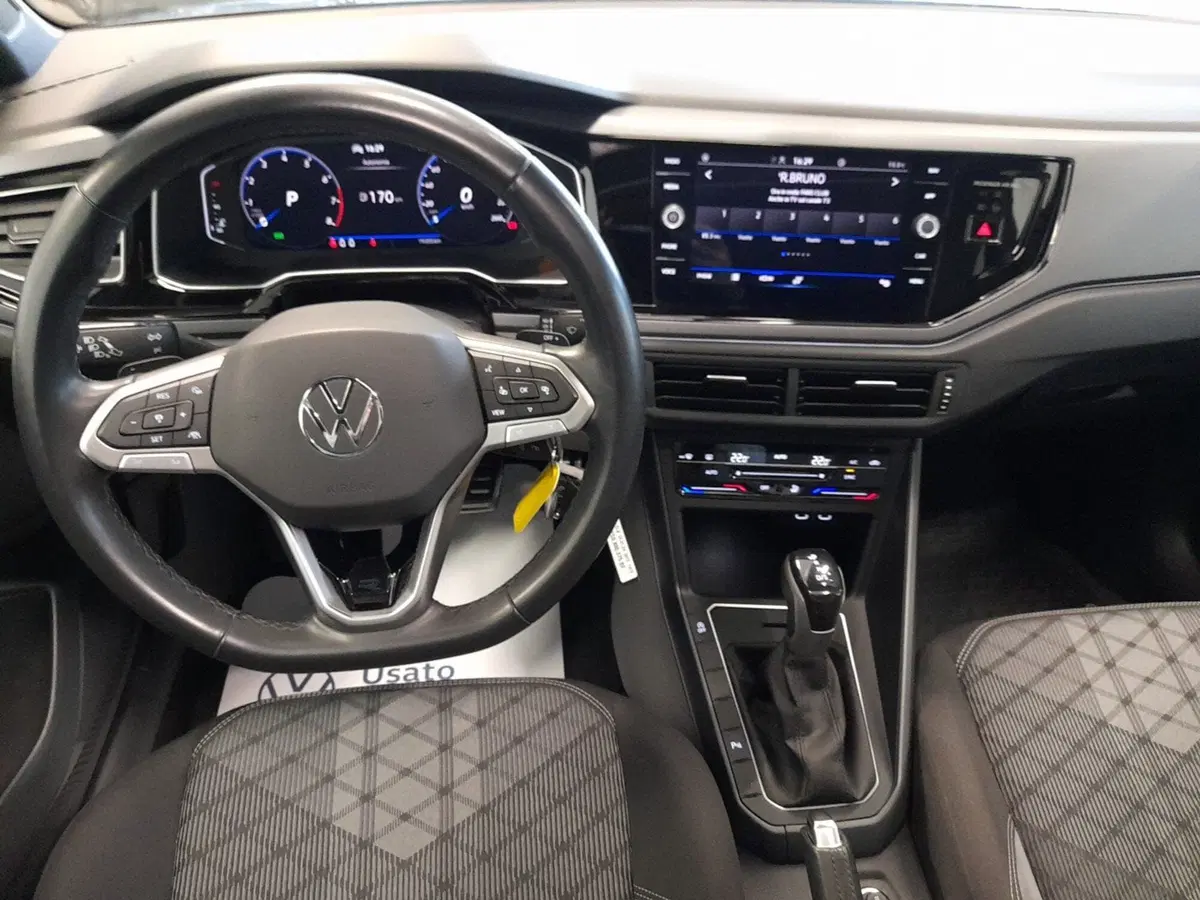Volkswagen Taigo usata a Bologna (17)