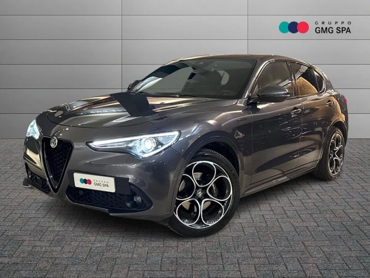 Alfa Romeo Stelvio usata a Prato