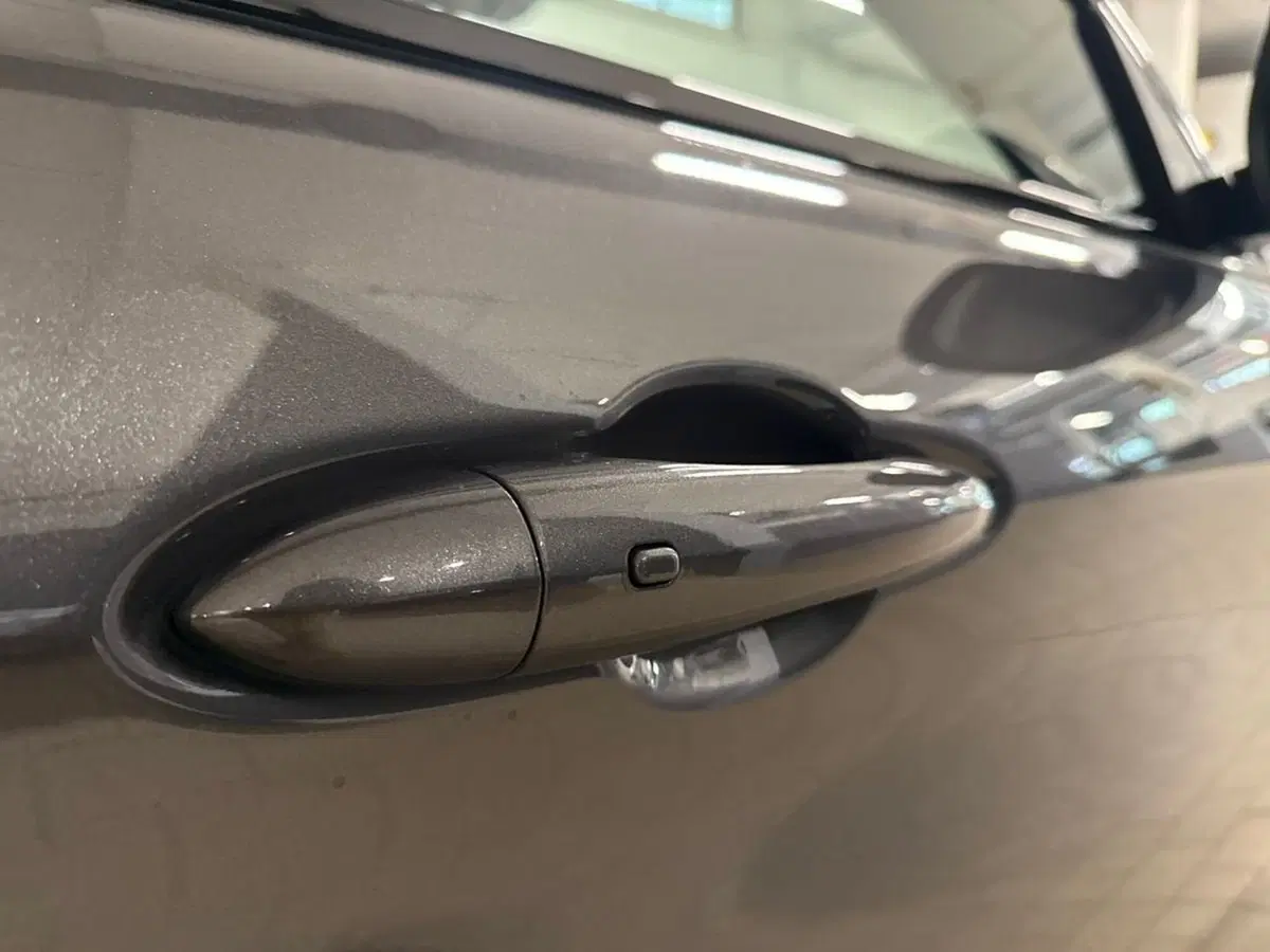 Alfa Romeo Stelvio usata a Prato (17)