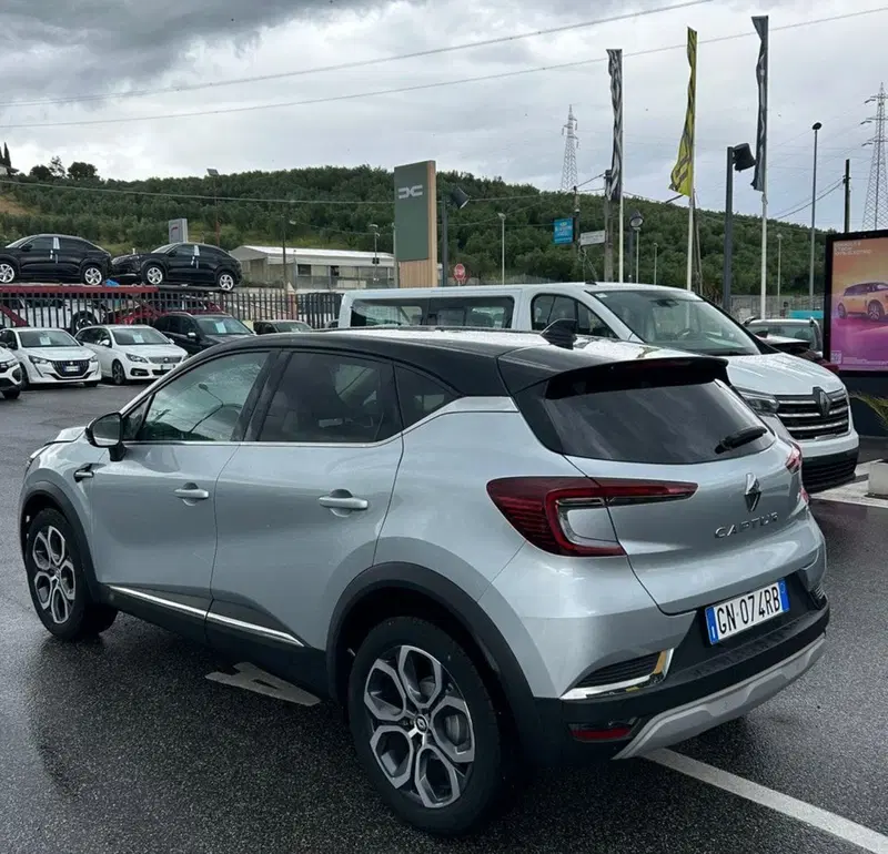 Renault Captur usata a Roma (2)