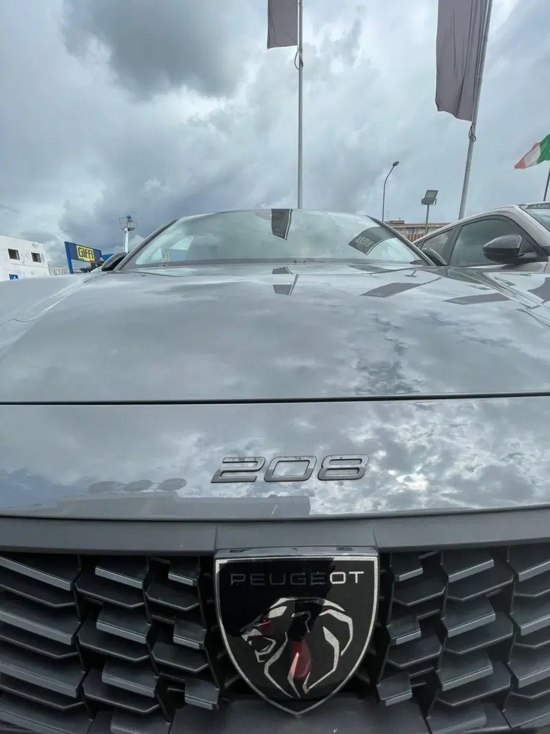 Peugeot 208 usata a L'Aquila (17)