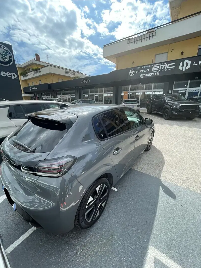 Peugeot 208 usata a L'Aquila (4)