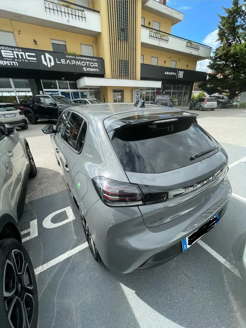Peugeot 208 usata a L'Aquila (6)