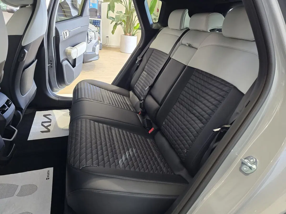 Kia EV4 nuova a Rimini (11)