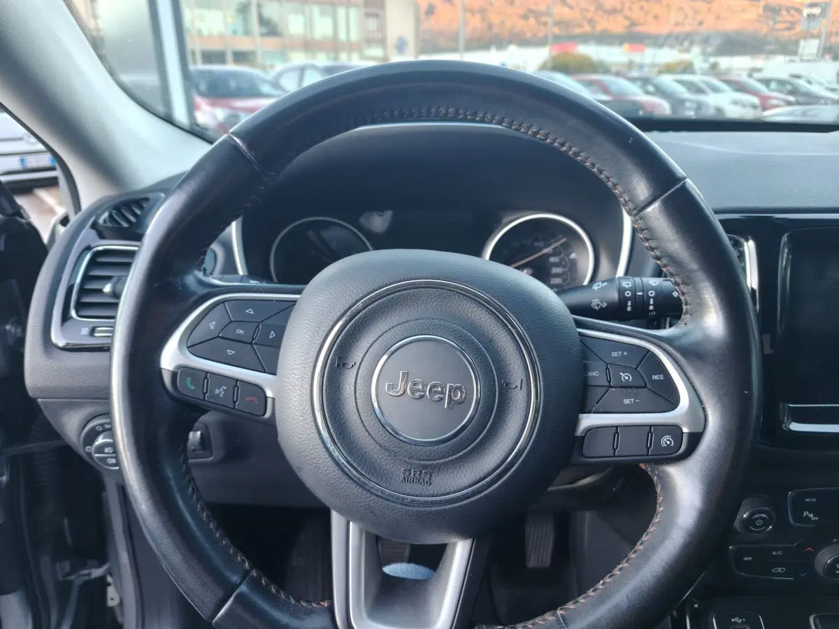 Jeep Compass usata a L'Aquila (14)
