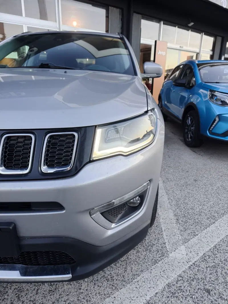 Jeep Compass usata a L'Aquila (15)