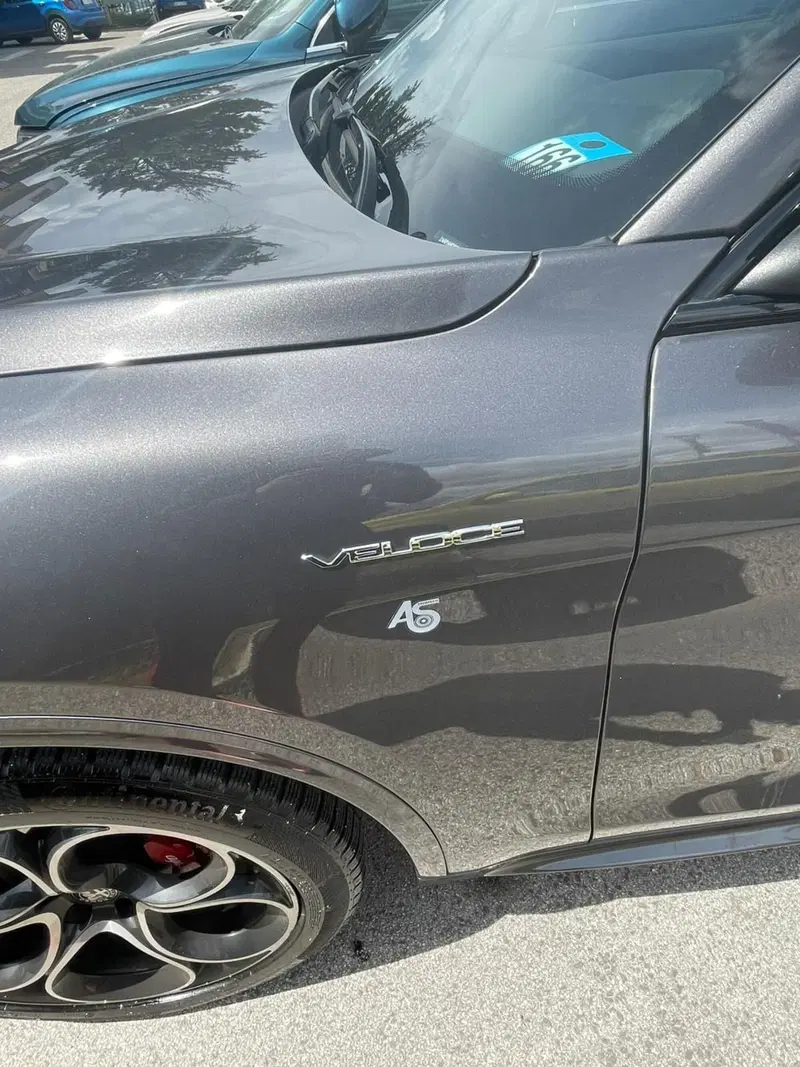 Alfa Romeo Stelvio usata a L'Aquila (8)