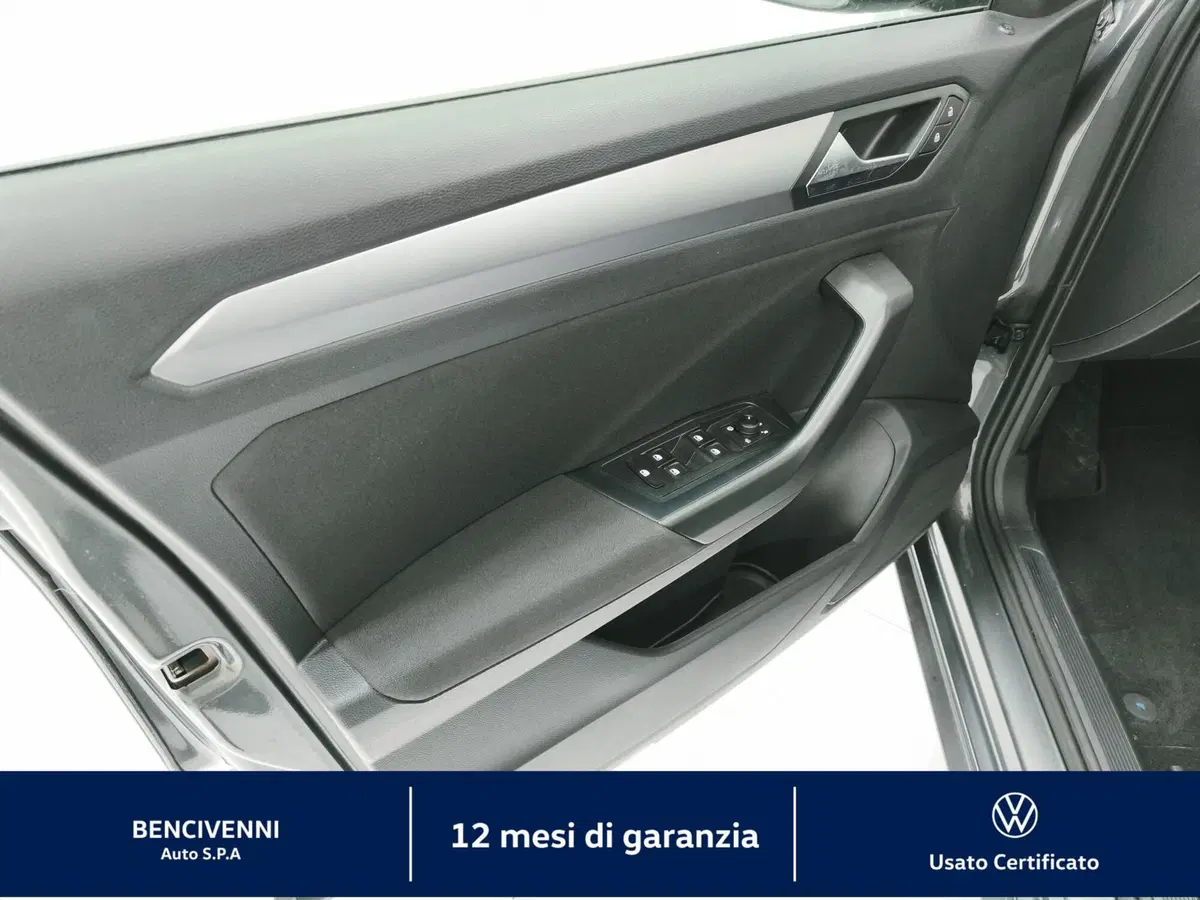Volkswagen T-Roc usata a Catanzaro (16)