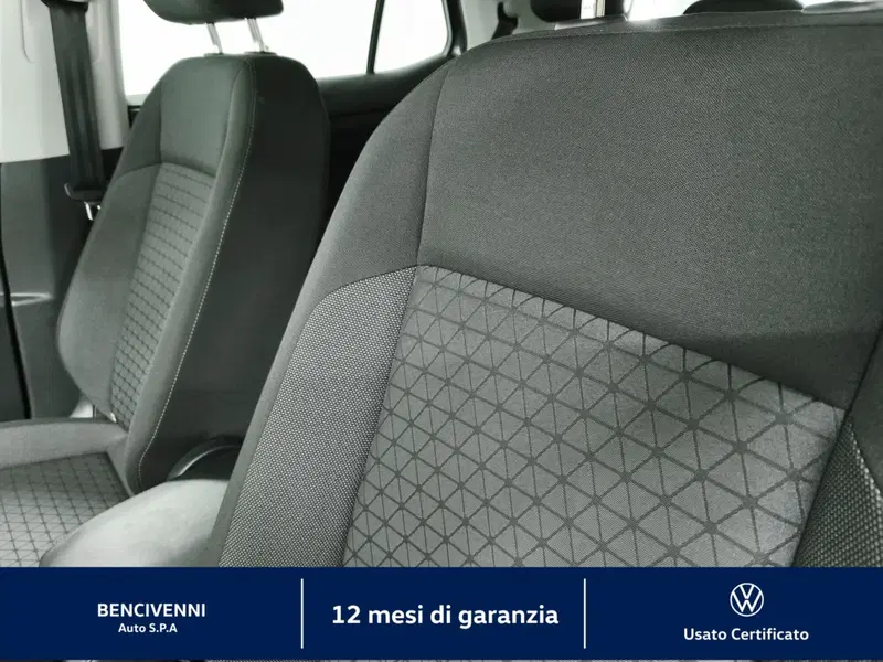Volkswagen T-Cross usata a Catanzaro (18)