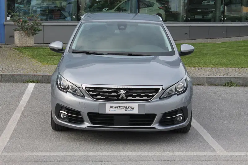 Peugeot 308 SW usata a Cuneo (2)