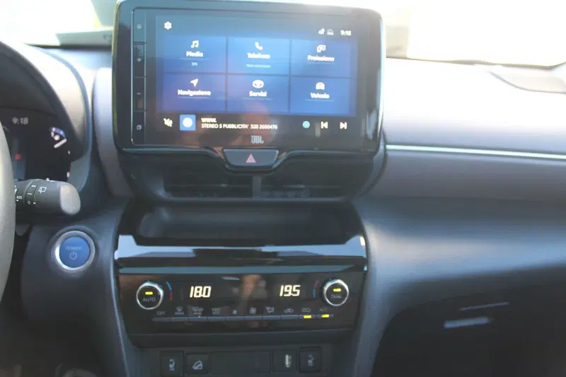 Toyota Yaris Cross usata a Cuneo (14)