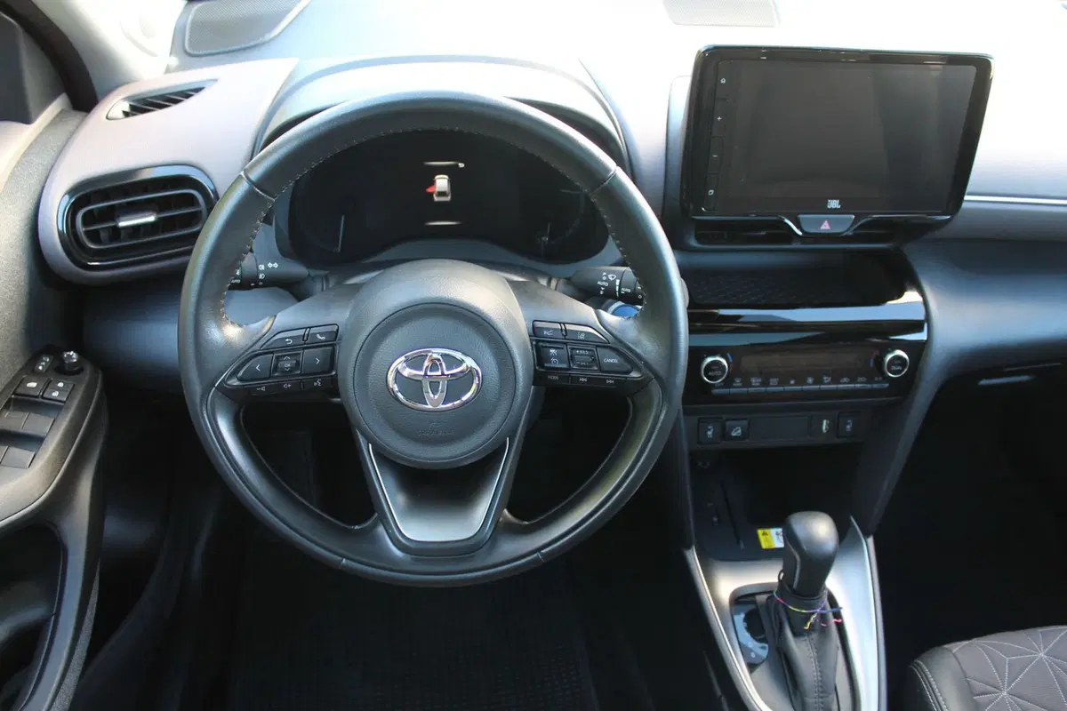 Toyota Yaris Cross usata a Cuneo (7)