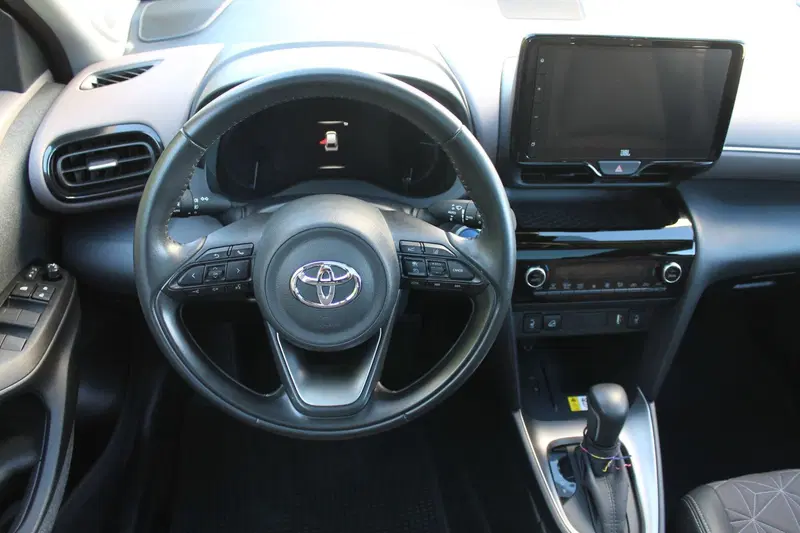 Toyota Yaris Cross usata a Cuneo (7)