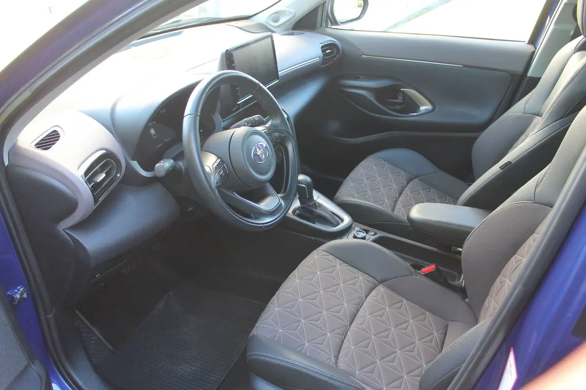 Toyota Yaris Cross usata a Cuneo (8)