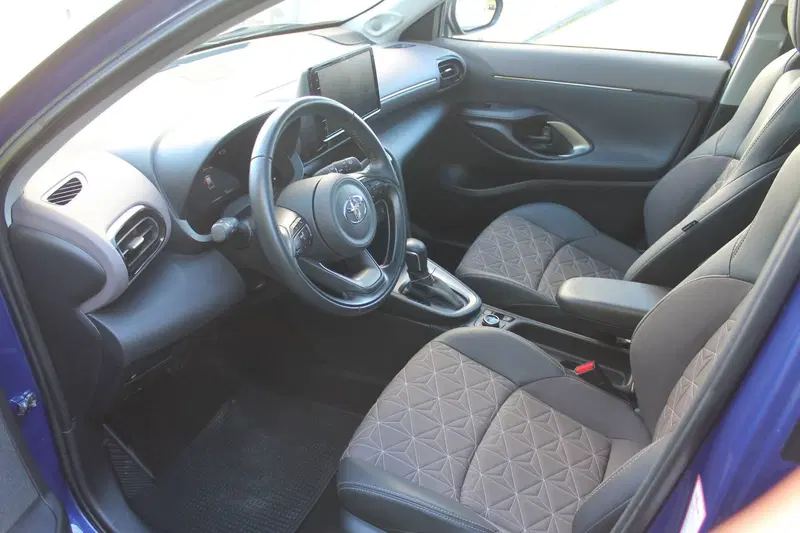 Toyota Yaris Cross usata a Cuneo (8)
