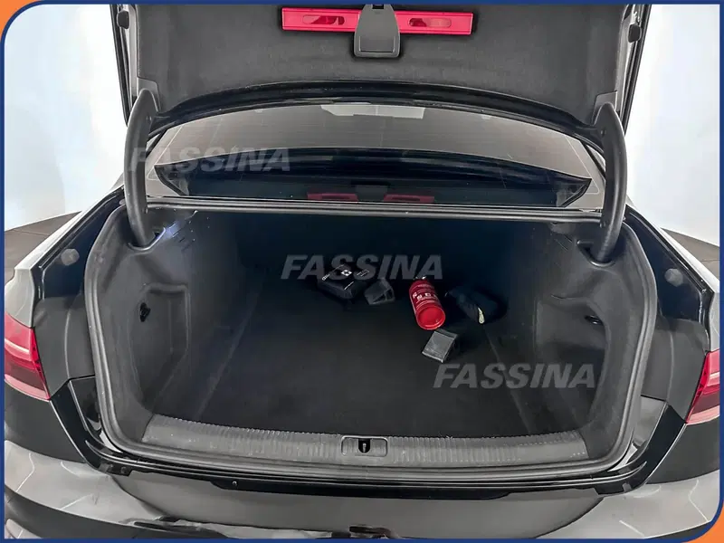 Audi A4 usata a Milano (11)