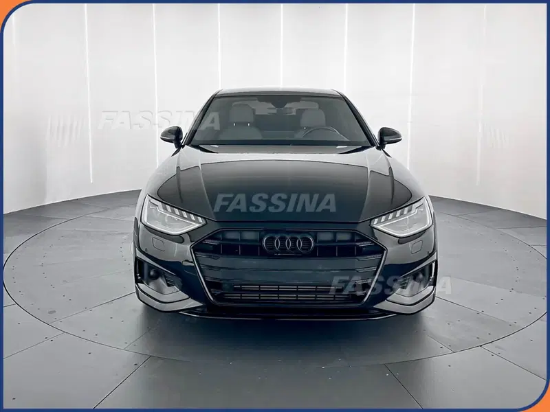 Audi A4 usata a Milano (2)